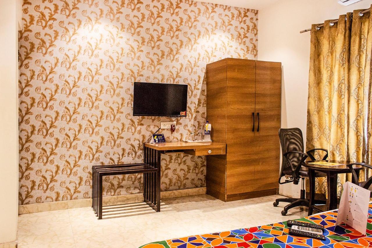 FabHotel Sarin Inn Sigra Varanasi Exterior foto